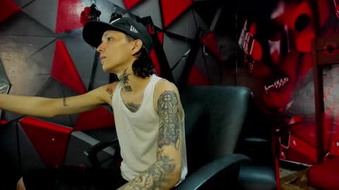 Snapshot of straightboy_nick chatting on 15, 9, 2025 NICK online show from 15, 9, 2025