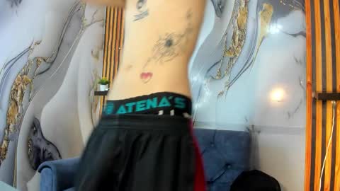Snapshot of straightboy_nick chatting on 13, 10, 2025 NICK online show from 13, 10, 2025