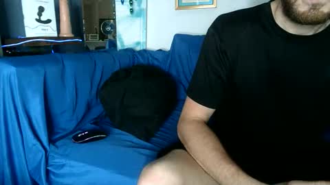 straitpipermann22 online show from 23, 11, 2025