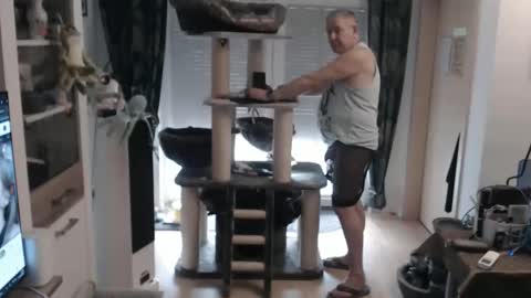 Stranger online show from 13, 9, 2025