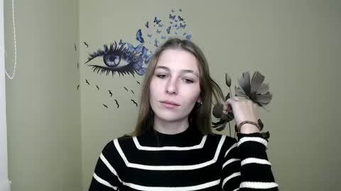 Snapshot of stranger_giirl chatting on 12, 12, 2024 Amalia online show from 12, 12, 2024