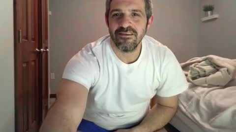 strangeratnight87 online show from 9, 2, 2026