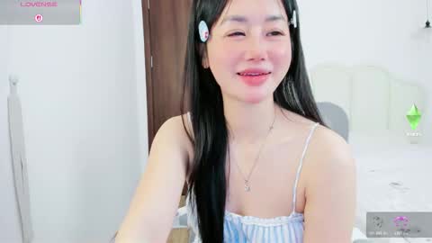 strawberry_loveee online show from 13, 2, 2026