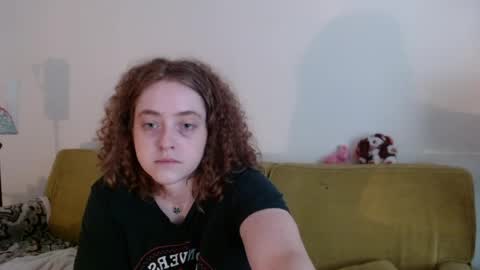 Strawberrylotsacake online show from 17, 5, 2026