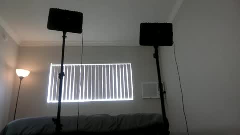 Ruby Moon online show from 9, 2, 2025