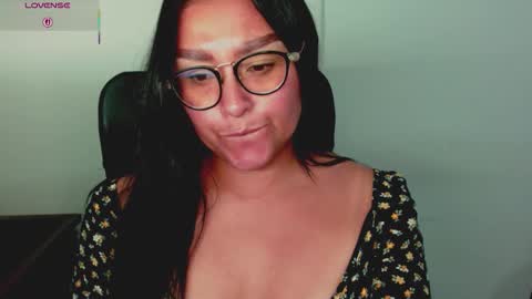 strawlux online show from 13, 2, 2026