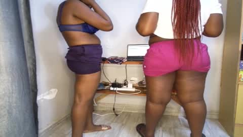 Snapshot of streetlioness chatting on 11, 1, 2026 streetlioness online show from 11, 1, 2026