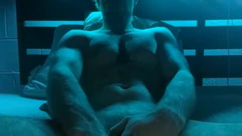 strokeme_7 online show from 9, 11, 2025