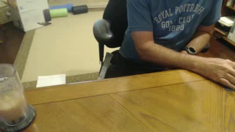 Snapshot of stromg2000 chatting on 30, 12, 2024 stromg2000 online show from 30, 12, 2024