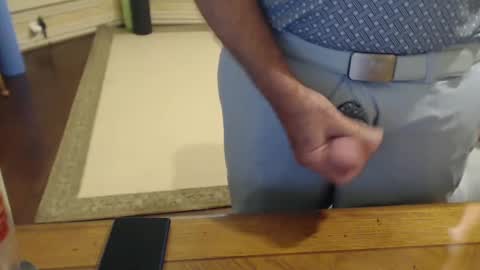 Snapshot of stromg2000 chatting on 23, 9, 2025 stromg2000 online show from 23, 9, 2025