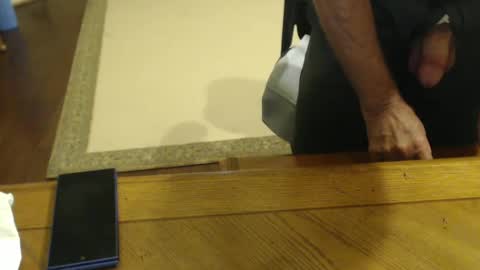 Snapshot of stromg2000 chatting on 30, 9, 2025 stromg2000 online show from 30, 9, 2025