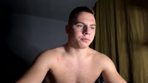 Snapshot of strong_baby chatting on 26, 10, 2025 Strong Baby online show from 26, 10, 2025