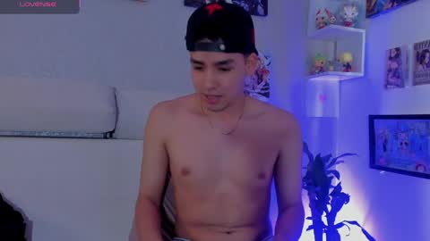 Snapshot of strong_rock69 chatting on 15, 4, 2026 strong_rock69 online show from 15, 4, 2026