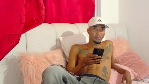 stronganddelicious online show from 21, 9, 2025