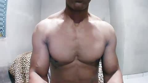 strongdaddyfantastic online show from 19, 7, 2026