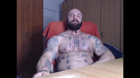 Snapshot of strongivan chatting on 23, 12, 2024 StrongIvan online show from 23, 12, 2024