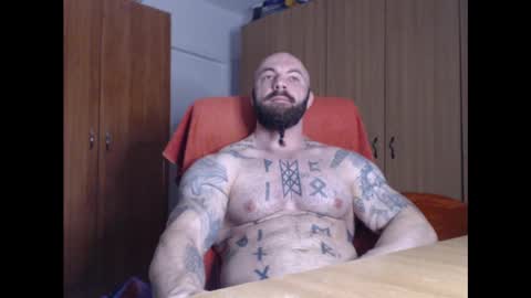 Snapshot of strongivan chatting on 25, 1, 2025 StrongIvan online show from 25, 1, 2025