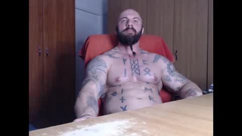 Snapshot of strongivan chatting on 9, 3, 2025 StrongIvan online show from 9, 3, 2025