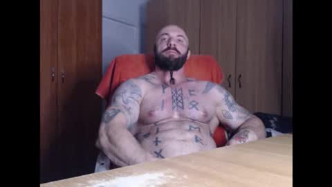 Snapshot of strongivan chatting on 11, 9, 2025 StrongIvan online show from 11, 9, 2025