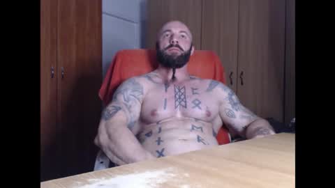 Snapshot of strongivan chatting on 16, 9, 2025 StrongIvan online show from 16, 9, 2025