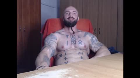 Snapshot of strongivan chatting on 22, 9, 2025 StrongIvan online show from 22, 9, 2025