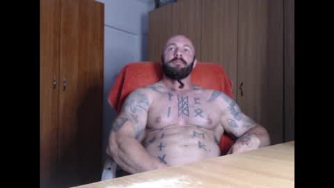 Snapshot of strongivan chatting on 6, 6, 2026 StrongIvan online show from 6, 6, 2026