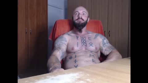 Snapshot of strongivan chatting on 8, 6, 2026 StrongIvan online show from 8, 6, 2026