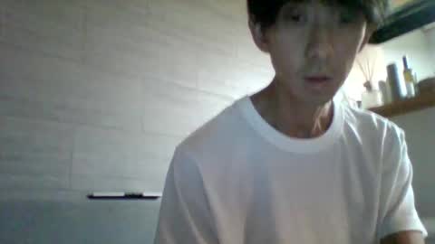 Asian boy online show from 15, 9, 2025