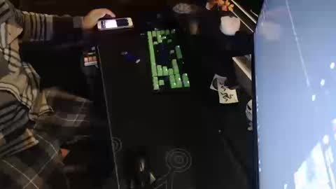 stud69861714 online show from 14, 10, 2025