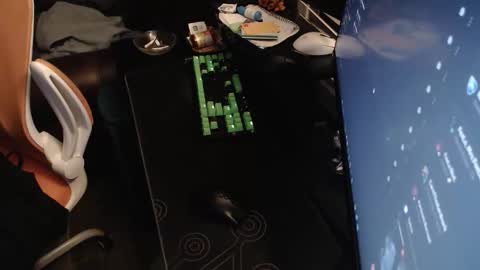 stud69861714 online show from 1, 3, 2026