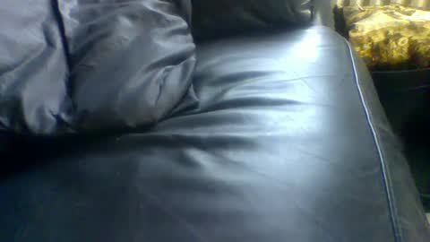 stud_1975 online show from 27, 12, 2024