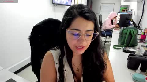 Snapshot of studcb_ chatting on 4, 6, 2026 studcb_ online show from 4, 6, 2026