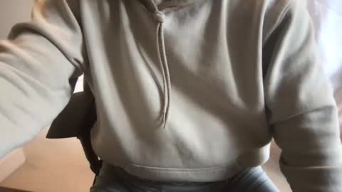 British twink online show from 15, 2, 2026