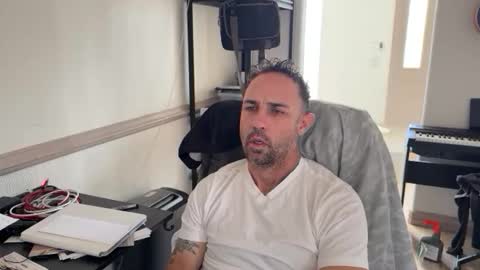 Simon online show from 21, 4, 2026