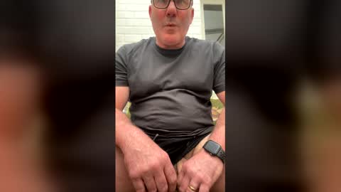 stumpyj2266 online show from 9, 4, 2026