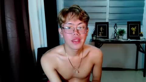 Snapshot of su_jin_oppa chatting on 13, 4, 2026 Su-jin online show from 13, 4, 2026