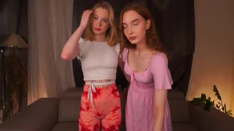 Snapshot of suannedoriean chatting on 8, 11, 2025 Mure online show from 8, 11, 2025