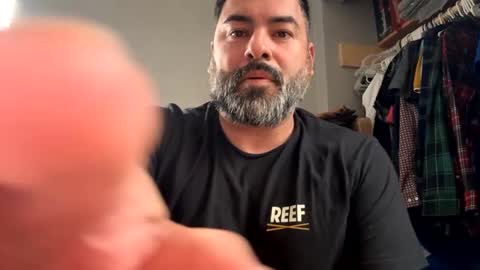 Snapshot of suavecito67 chatting on 2, 2, 2025 suavecito67 online show from 2, 2, 2025