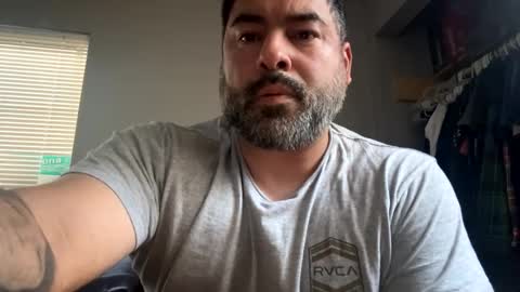 Snapshot of suavecito67 chatting on 17, 2, 2025 suavecito67 online show from 17, 2, 2025