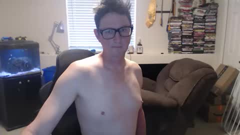 do i have lil tits or pecs online show from 20, 12, 2025