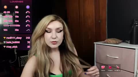 Polly online show from 1, 3, 2025