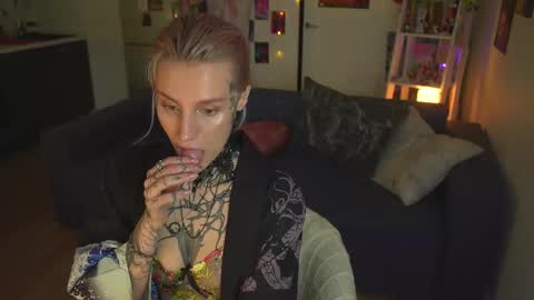 succubus_66 online show from 14, 2, 2025