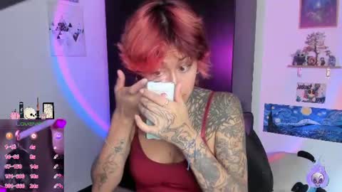 Snapshot of succubus_girl_ chatting on 18, 7, 2026 Alexy online show from 18, 7, 2026