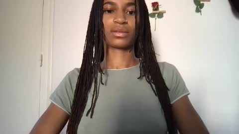Snapshot of succubussirena chatting on 29, 5, 2026 Succubus Sirena online show from 29, 5, 2026