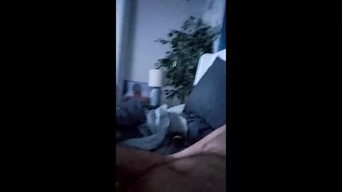 suckingmyown12inchcock online show from 2, 4, 2026