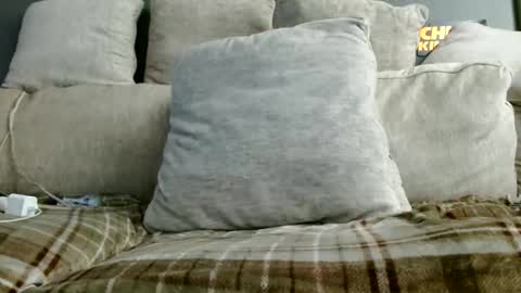 suckmywhitecock25 online show from 15, 2, 2026