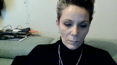 sucrette5629 online show from 25, 1, 2025
