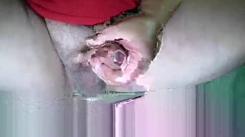 Snapshot of suesser0009 chatting on 26, 11, 2025 Martin sweetboy online show from 26, 11, 2025