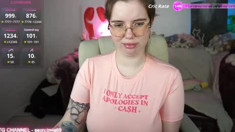 Snapshot of sugar_muse chatting on 3, 12, 2025 Mia online show from 3, 12, 2025