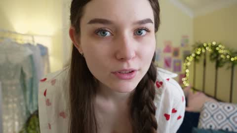 Snapshot of sugar_peasy chatting on 27, 1, 2025 Rikki online show from 27, 1, 2025